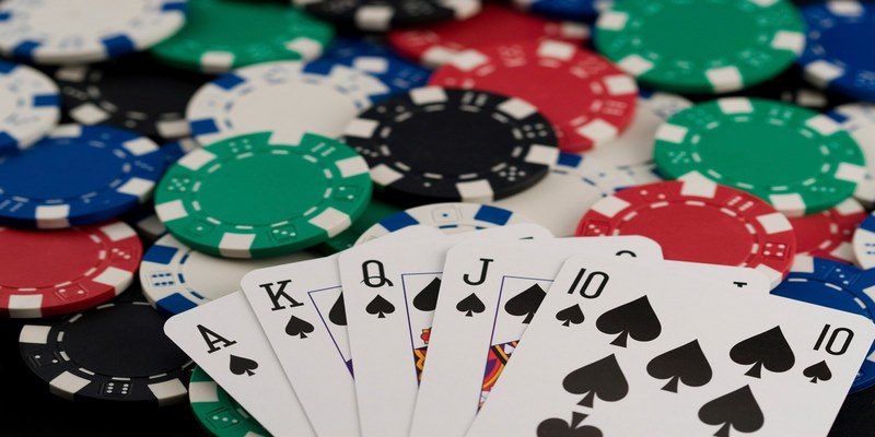 Thông tin cơ bản nhất về game bài Poker 